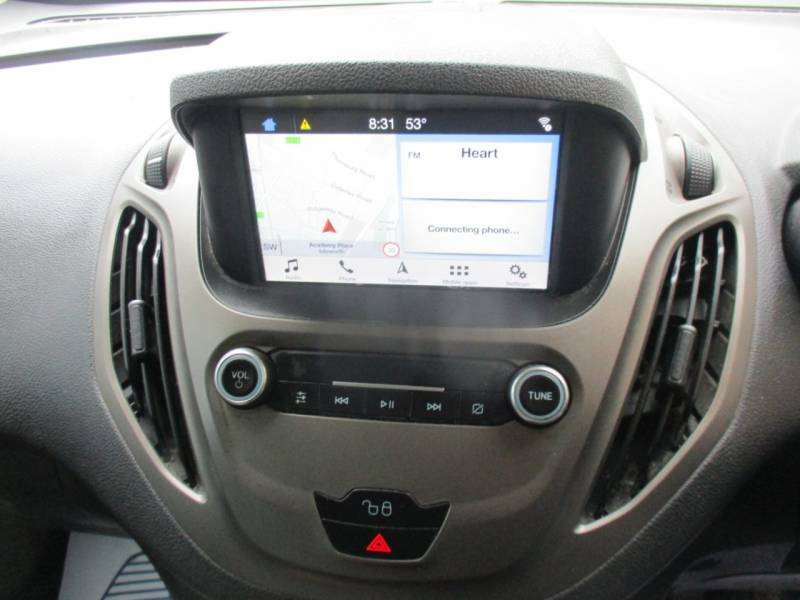 Ford Tourneo Courier Courier White #20
