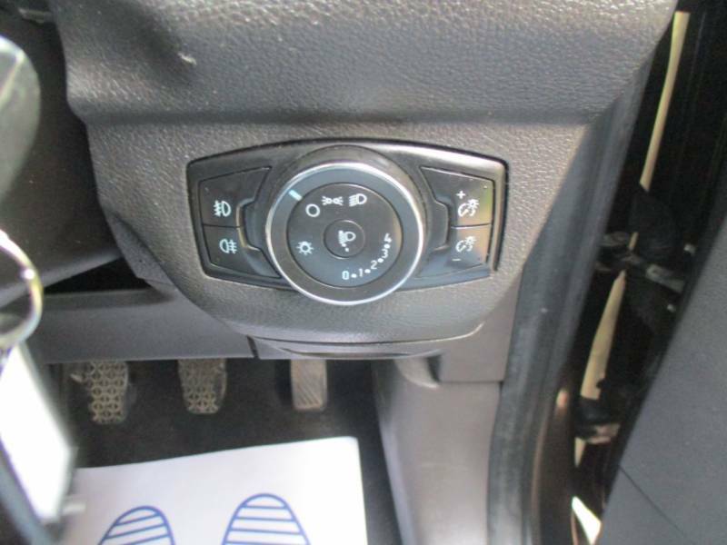 Ford Tourneo Courier Courier White #17
