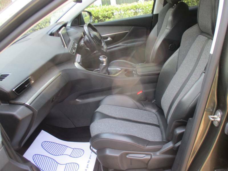 Peugeot 3008 Suv Grey #23