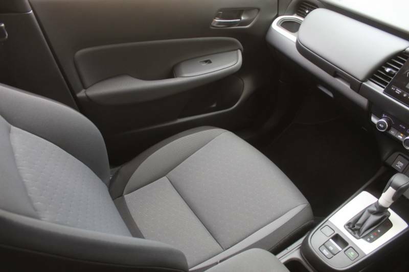 Honda Jazz Jazz Se I-mmd Cvt White #25