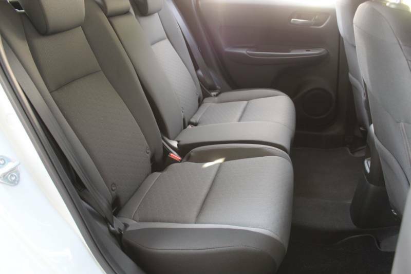 Honda Jazz Jazz Se I-mmd Cvt White #17