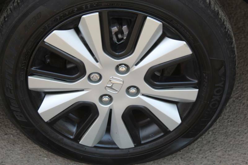 Honda Jazz Jazz Se I-mmd Cvt White #13