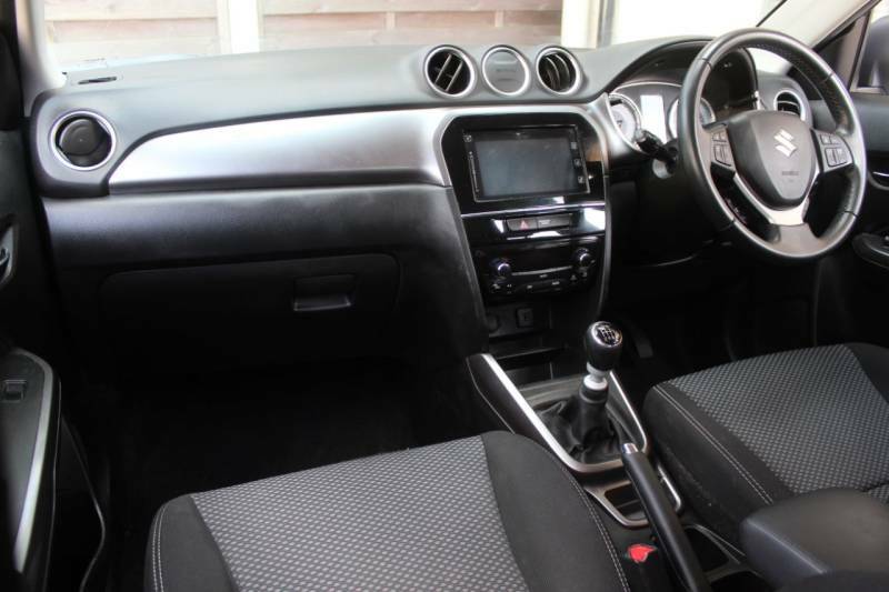 Suzuki Vitara 1.5 Hybrid Sz-t Ags Silver #16