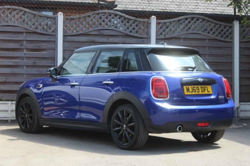 Mini Hatch 1.5 Cooper Classic II - 2019 69 MJ69DFL Blue #3