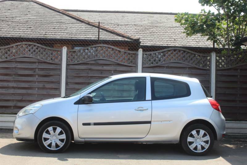 Renault Clio 1.2 Dynamique Sport Tourer Euro 4 Blue #4