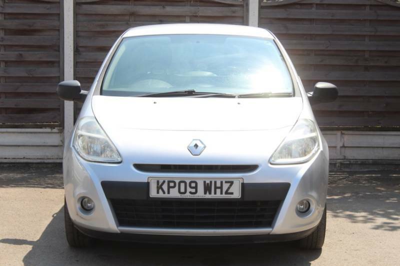 Renault Clio 1.2 Dynamique Sport Tourer Euro 4 Blue #3