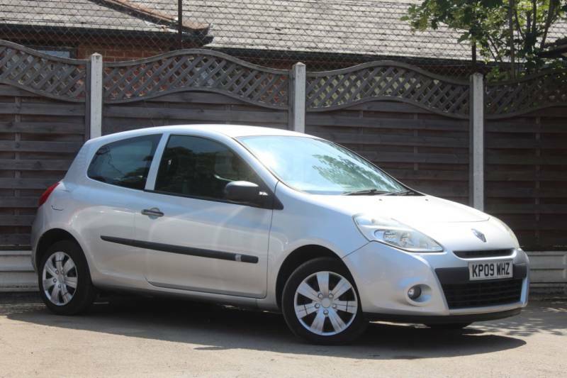 Renault Clio 1.2 Dynamique Sport Tourer Euro 4 Blue #1