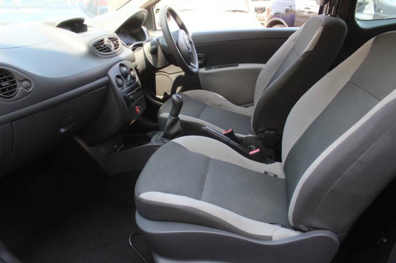 Renault Clio 1.2 Dynamique Sport Tourer Euro 4 Blue #18