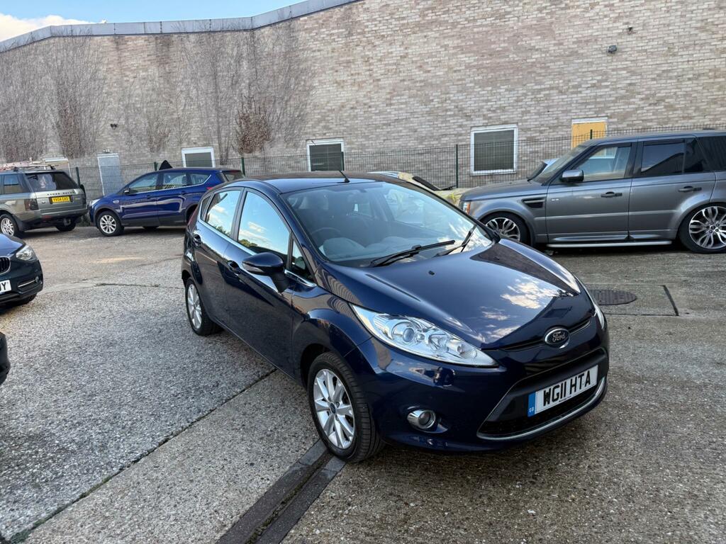 Ford Fiesta Zetec Blue #5