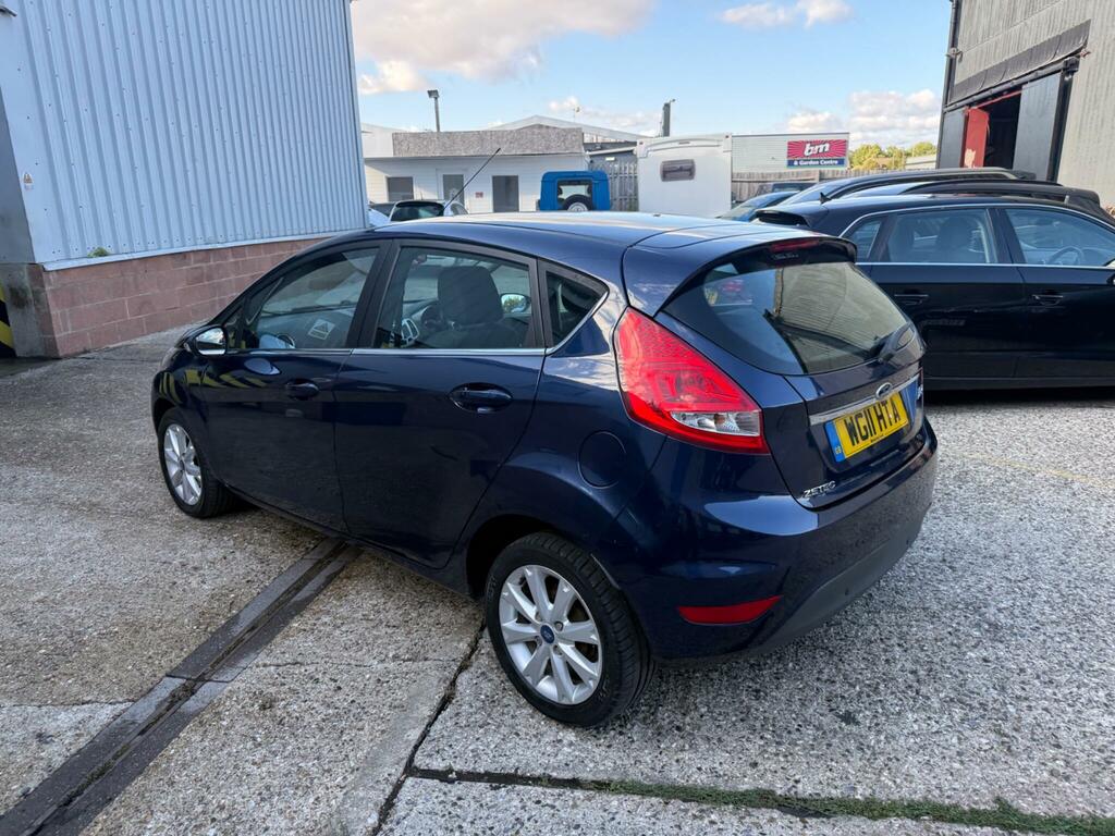 Ford Fiesta Zetec Blue #3