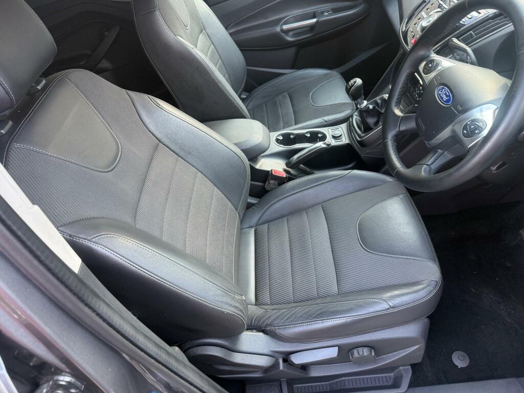 Ford Kuga Titanium X 2.0 Tdci 163Ps Awd White #12