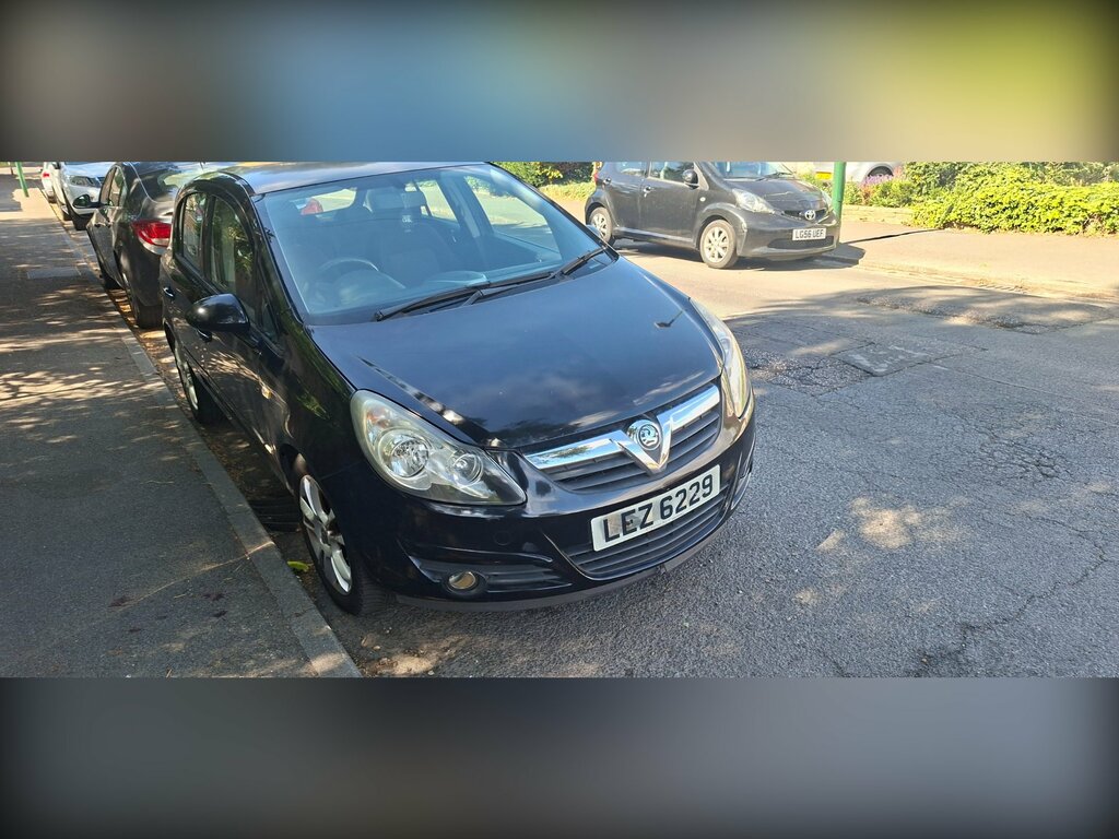 Vauxhall Corsa 2007 1.4I 16V Club Hatchback 14 Silver #1