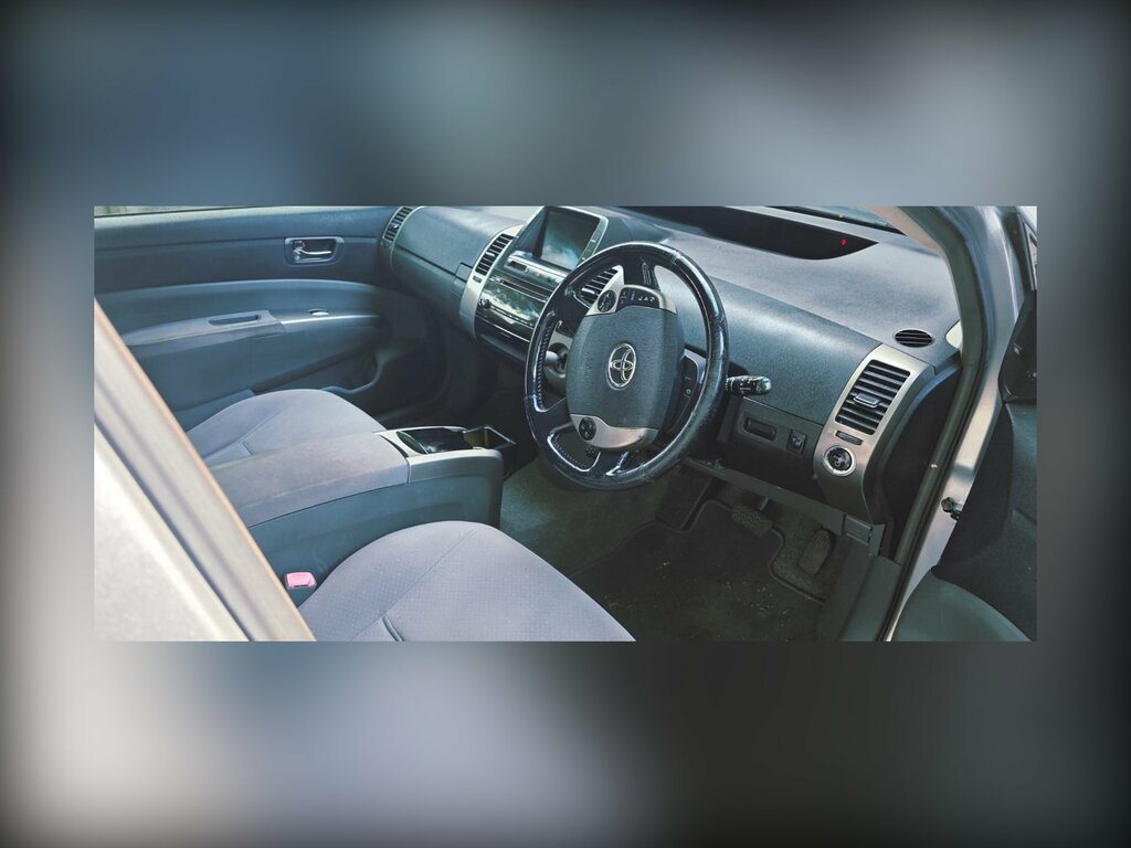 Toyota Prius 1.8 Vvt-h T Spirit Black #8