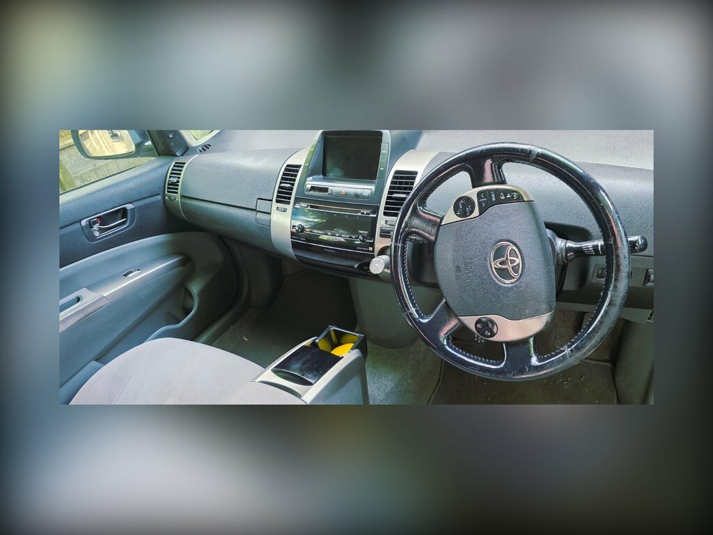 Toyota Prius 1.8 Vvt-h T Spirit Black #7