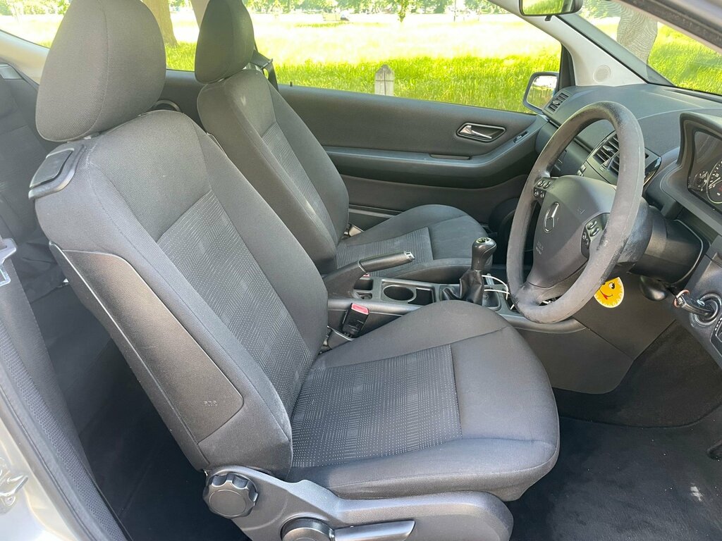 Mercedes-Benz A Class 1.5 A160 Blueefficiency Classic Se Hatchback P Silver #6