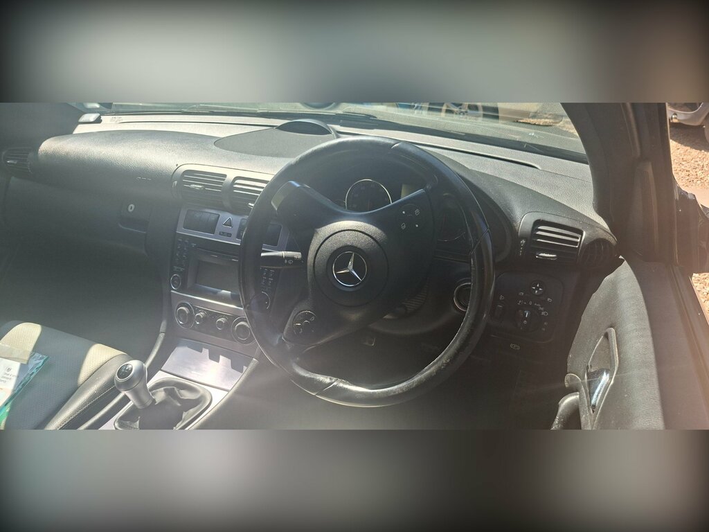 Mercedes-Benz CLC Class 2.1 Clc220 Cdi Se Coupe Silver #7