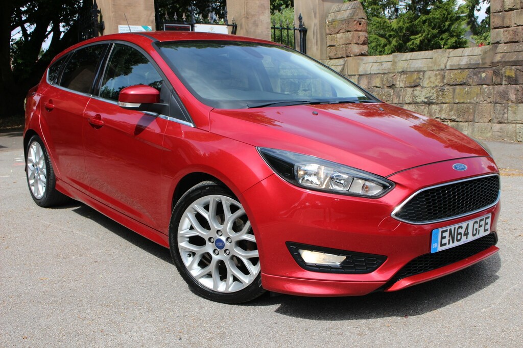 Ford Focus 1.0 T Ecoboost Zetec S 2015 Red