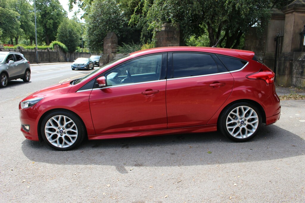 Ford Focus 1.0 T Ecoboost Zetec S 2015 EN64GFE Red #6
