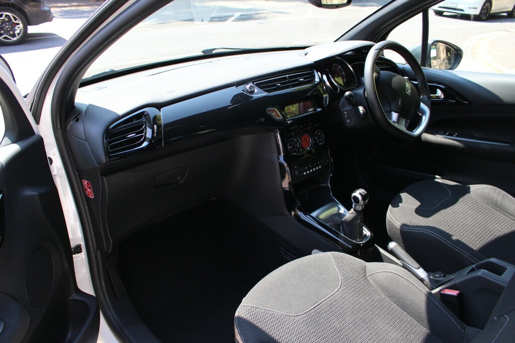 Citroen DS3 1.6 Turbo D Sport, Coupe, Free Road Black #11