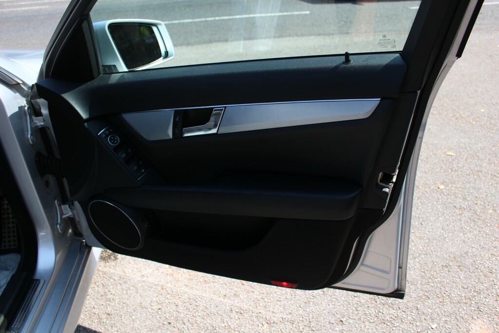Mercedes-Benz C Class Cdi Blueefficiency Elegance Silver #24