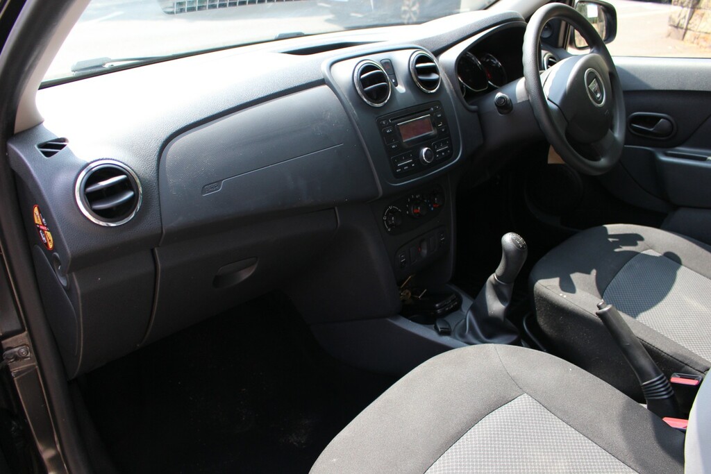 Dacia Sandero 2015 65 1.2 Black #11