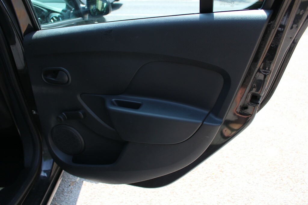 Dacia Sandero 2015 65 1.2 Black #18