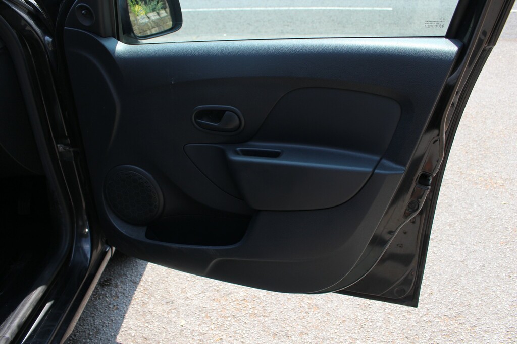 Dacia Sandero 2015 65 1.2 Black #24