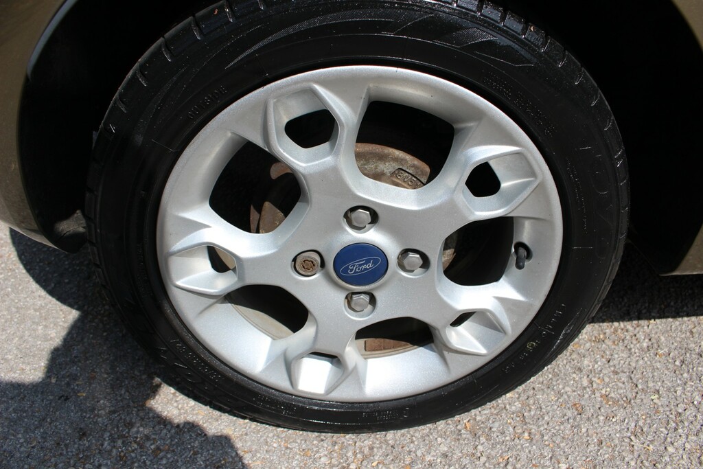 Ford Fiesta Zetec Blue #18