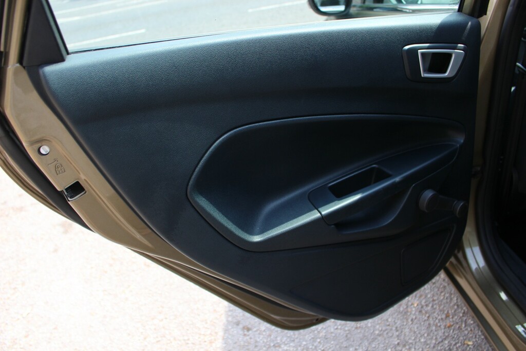 Ford Fiesta Zetec Blue #15