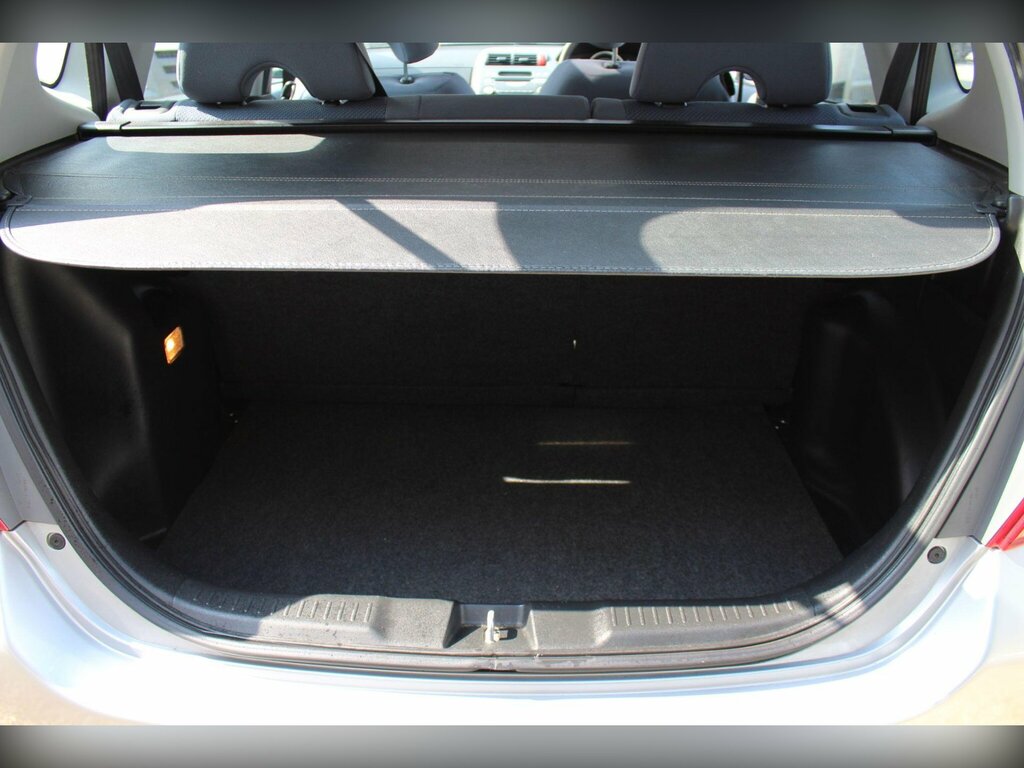 Honda Jazz Dsi Se Silver #17