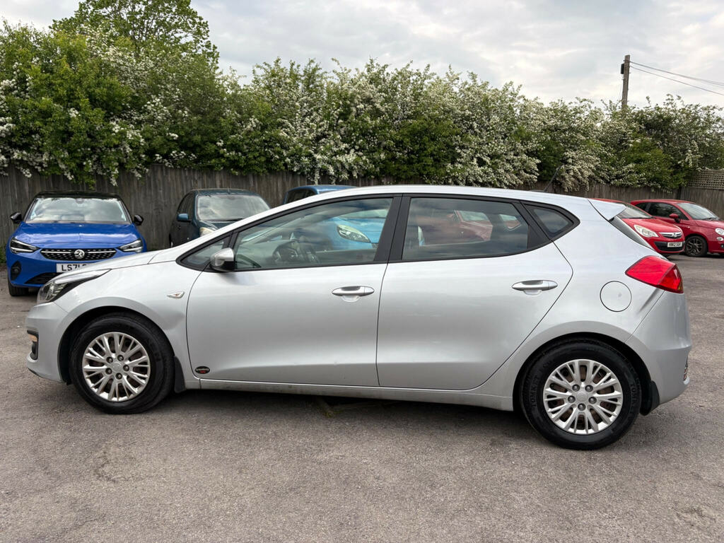 Kia Ceed 1.4 Crdi 1 Euro 6 LC16EPE Silver #2