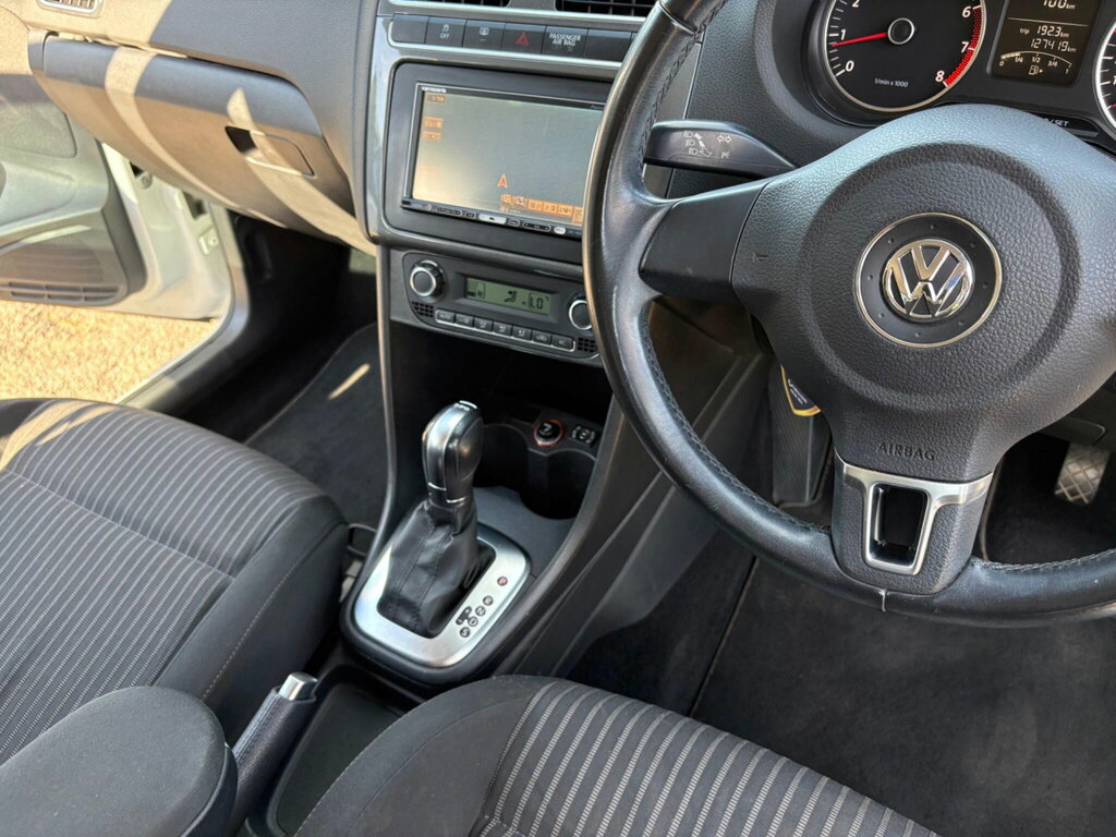 Volkswagen Polo Vw Polo 1.2 Dsg White