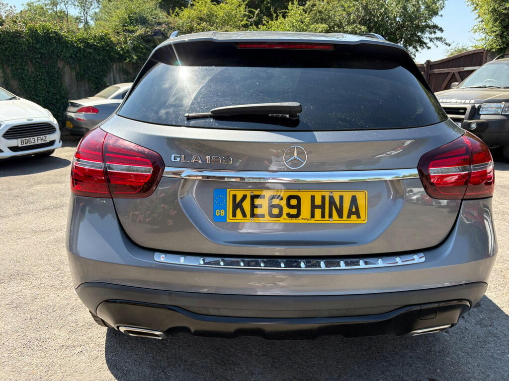 Mercedes-Benz GLA Class 1.6 Gla180 Urban Edition 7G-dct Euro 6 Ss Grey #5