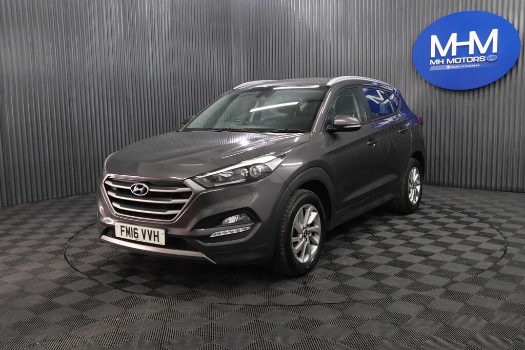 Hyundai Tucson Crdi Se Nav Suv FM16VVH Grey #3