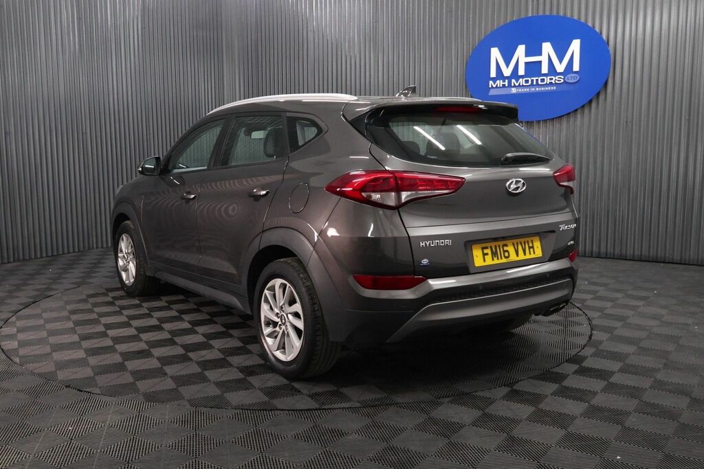 Hyundai Tucson Crdi Se Nav Suv FM16VVH Grey #6