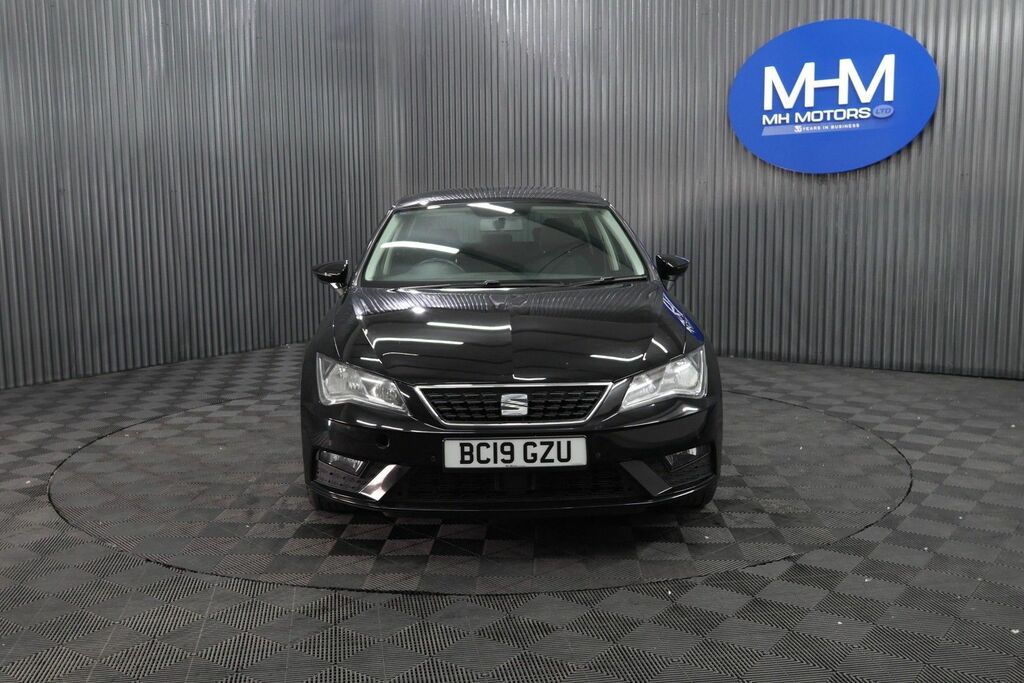 Seat Leon Tdi Se Dynamic Hatchback Black