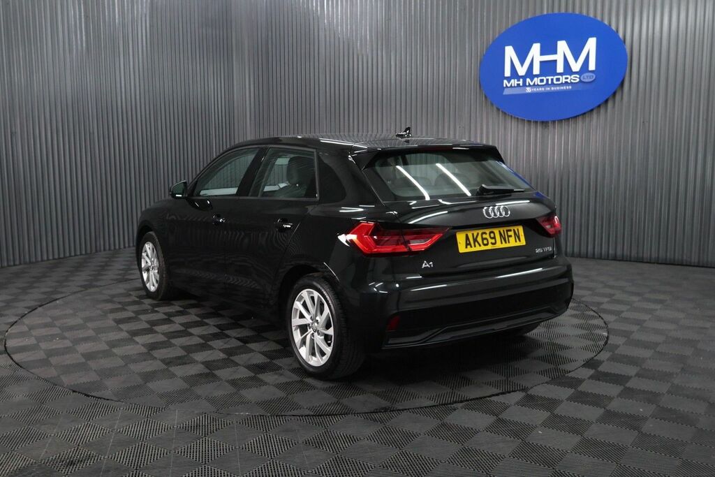 Audi A1 Tfsi 25 Sport Sportback Black #5