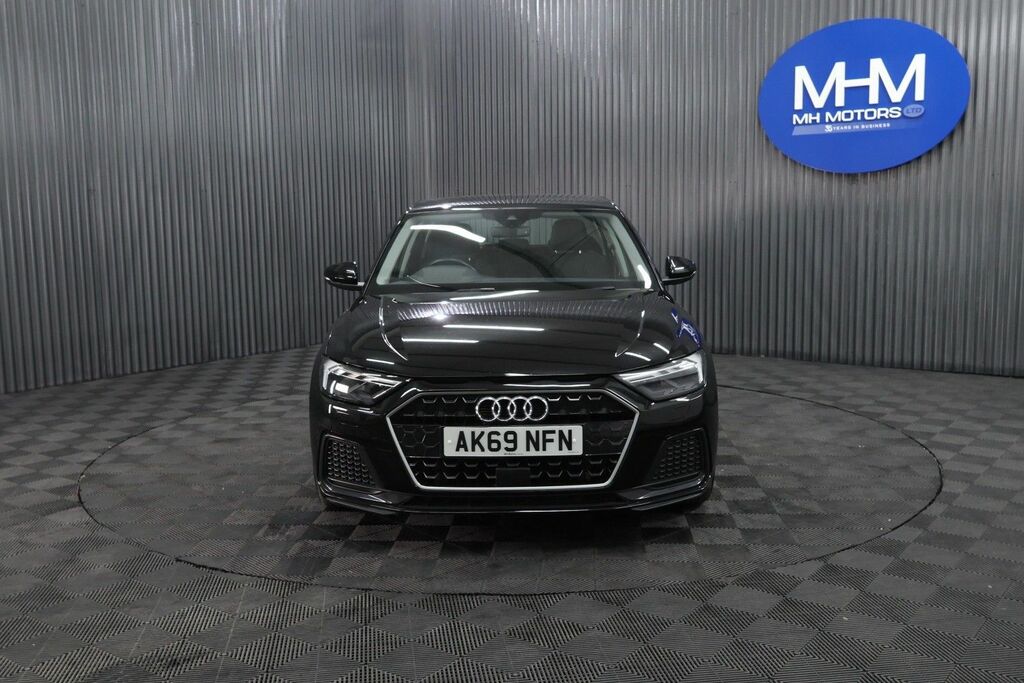 Audi A1 Tfsi 25 Sport Sportback Black
