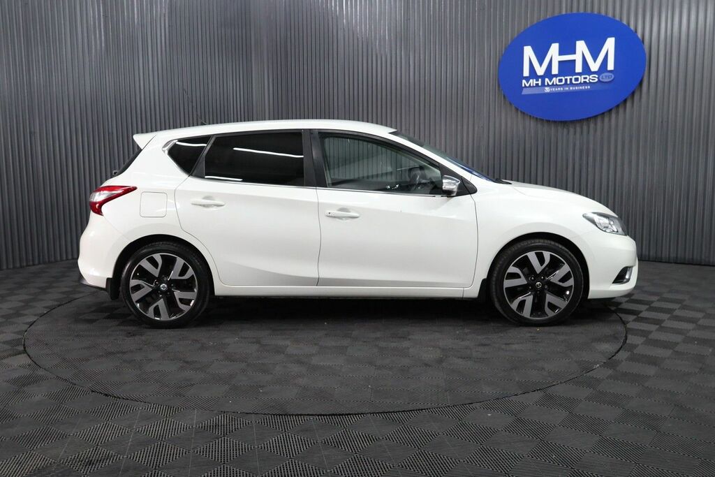 Nissan Pulsar Dci Tekna Hatchback White #5
