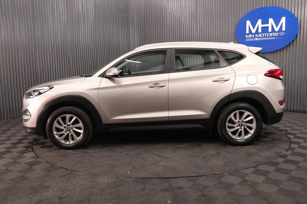 Hyundai Tucson Crdi Blue Drive Se SP17DFV Beige #4