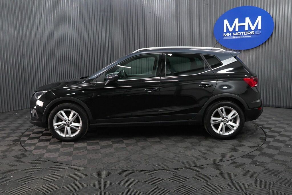 Seat Arona Tsi Fr Suv FD21WVJ Black #4