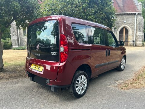 Fiat Doblo Mpv White #12