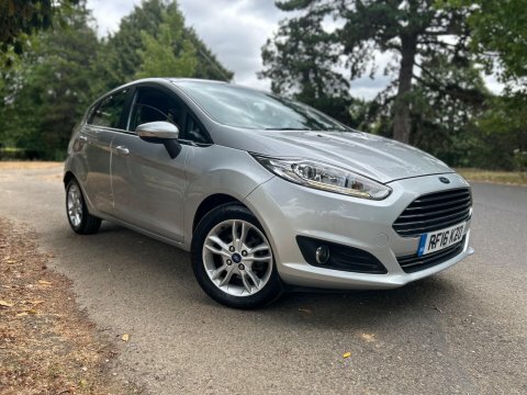 Ford Fiesta Zetec #5