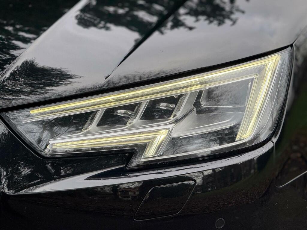 Audi A4 Avant 2.0 Tdi 177 Black Edition Plus Grey #30