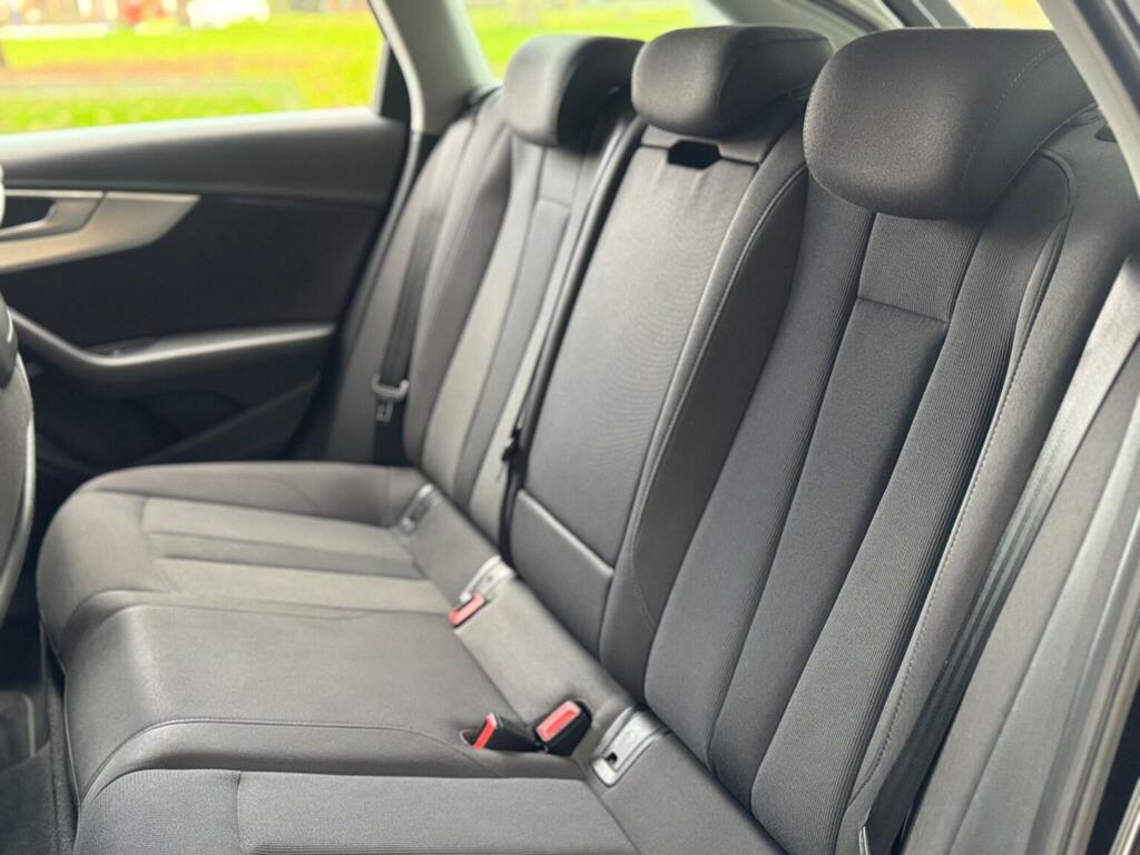 Audi A4 Avant 2.0 Tdi 177 Black Edition Plus Grey #15