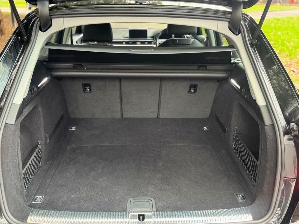 Audi A4 Avant 2.0 Tdi 177 Black Edition Plus Grey #25
