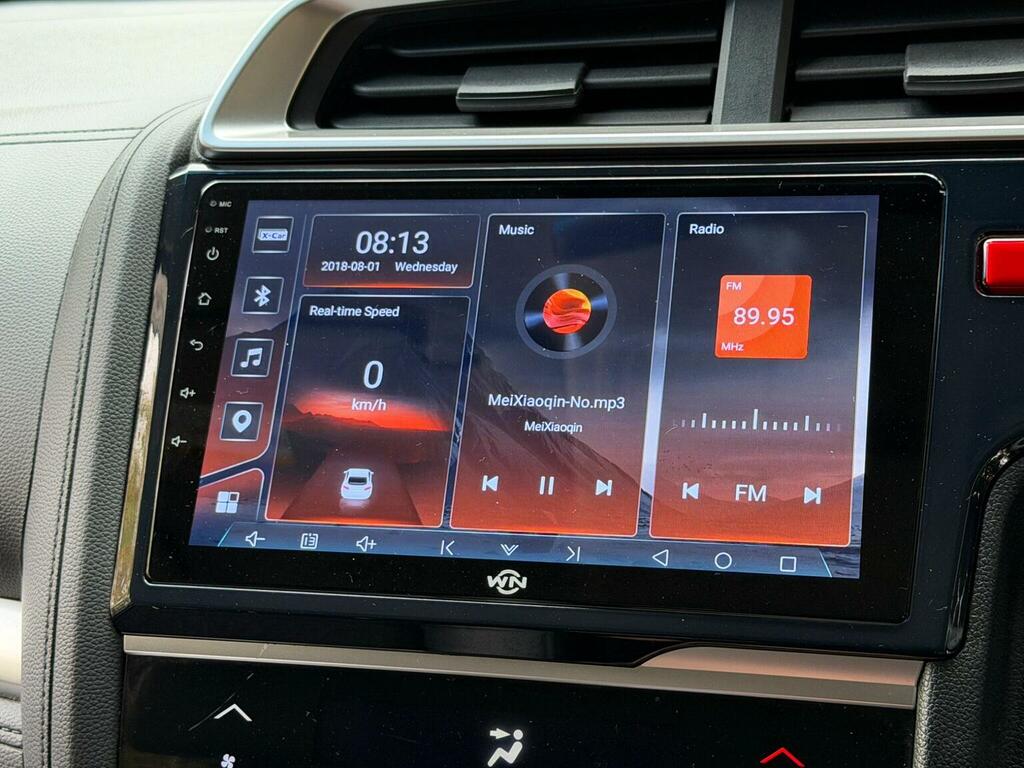 Honda Fit 1.5 Hybrid Red #28