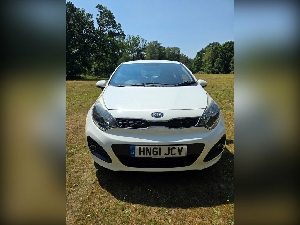 Kia RIO 1.4 2 Hatchback Euro 5 107 Bhp White #2