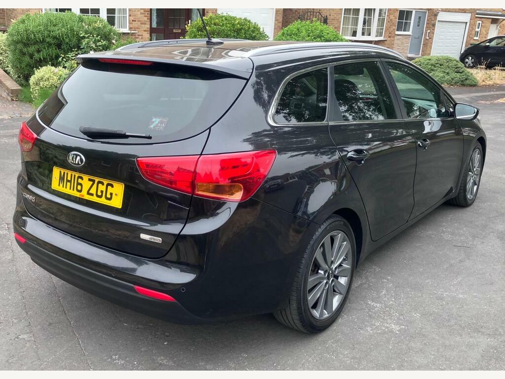 Kia Ceed 1.6 Crdi Ecodynamics 4 Tech Sportswagon Euro 5 S Black #5