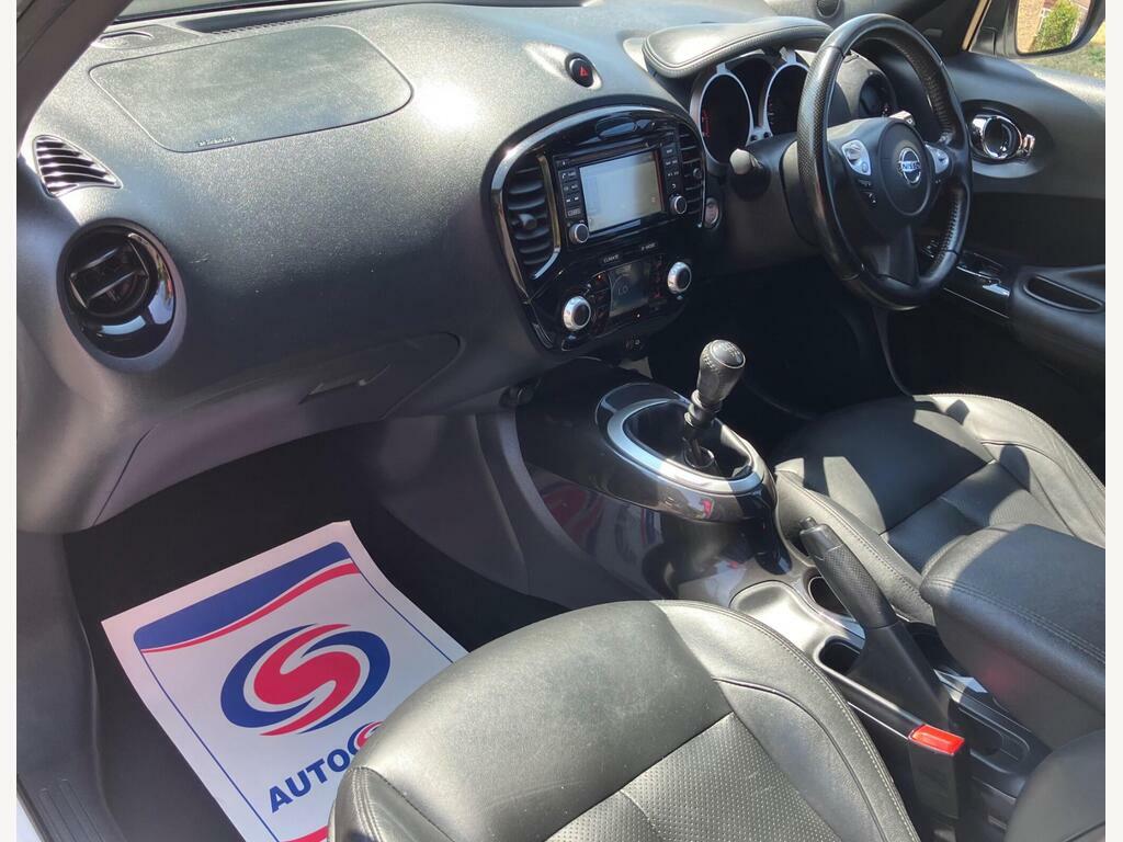 Nissan Juke 1.2 Dig-t Tekna Euro 6 S S YN17RZA White #2